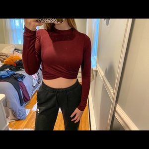 long sleeve crop top